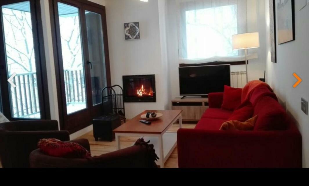 Pleta Del Mon Apartment Benasque Exterior photo